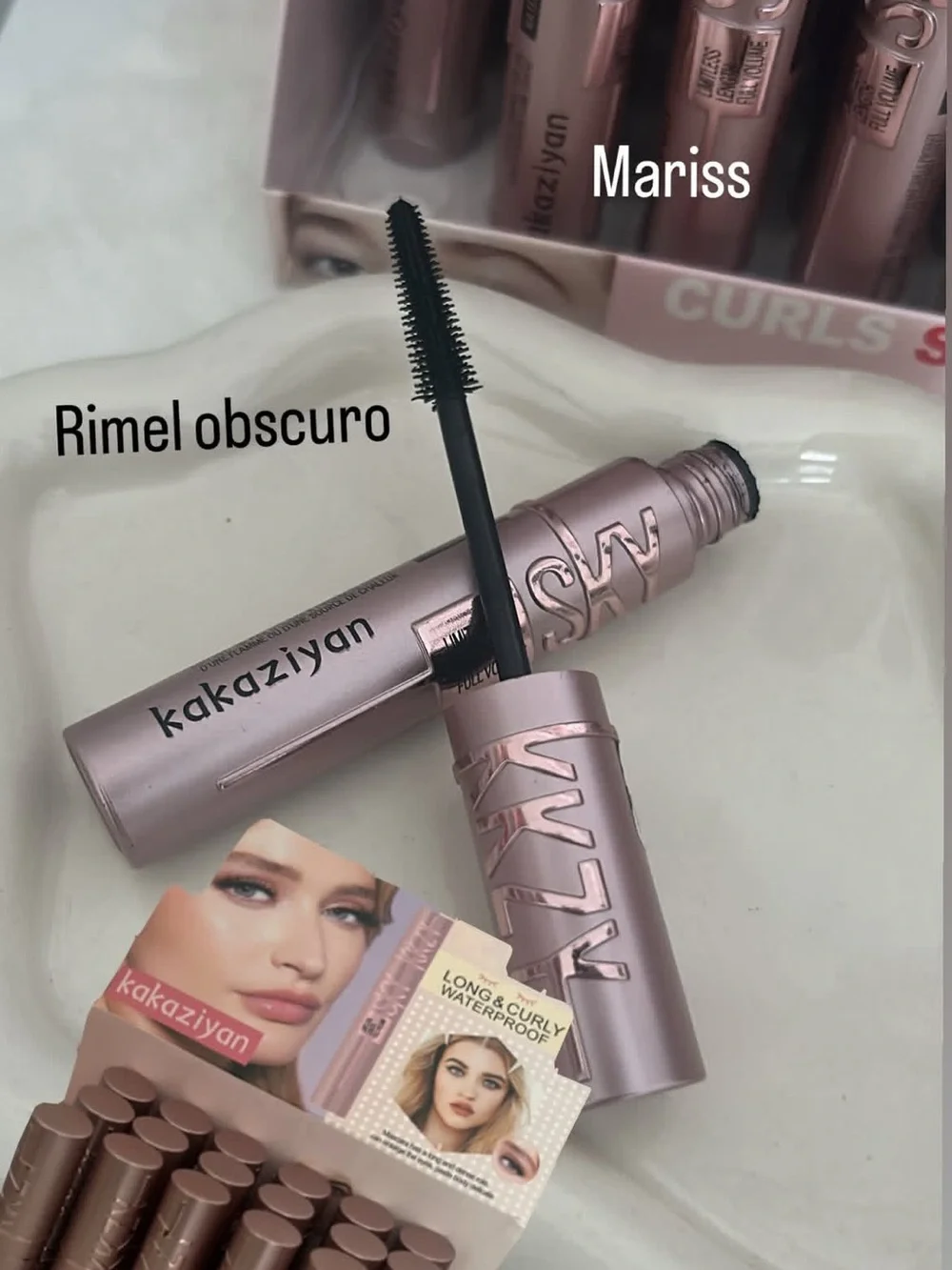 Long & Curly Waterproof Mascara – Pink 1pc each